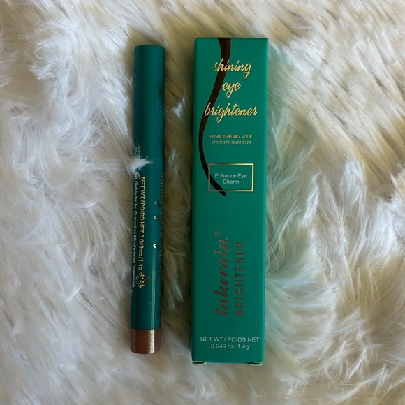 Eye Brightener - Picture 9 of 11